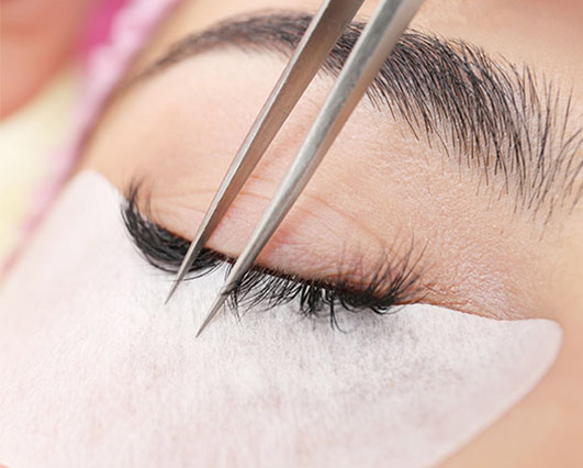 Lash fills at Sunflower Spa