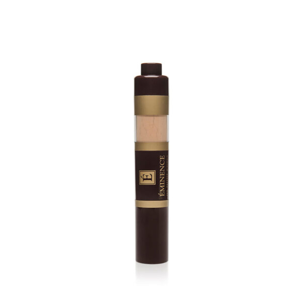 This lightweight, mattifying mineral sunscreen with SPF 30 protects against UVA, UVB, and blue light while delivering a sheer tint for a flawless finish. Infused with antioxidants and hydrating botanicals, its flow-through brush allows for effortless, on-the-go application. Available at our med spa in Longmont, Colorado.